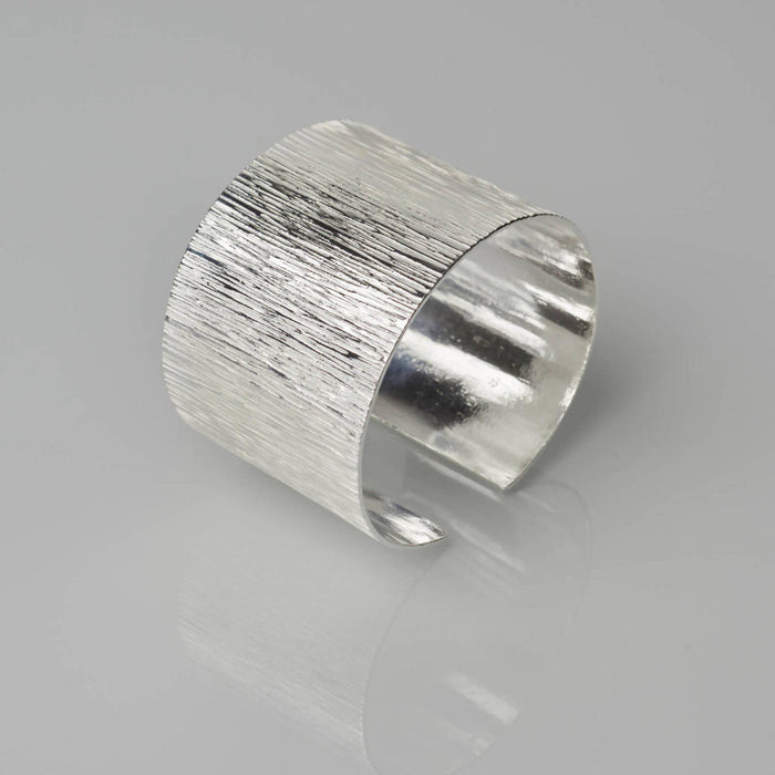 Cuff - Silver 4cm 'Hor' textured