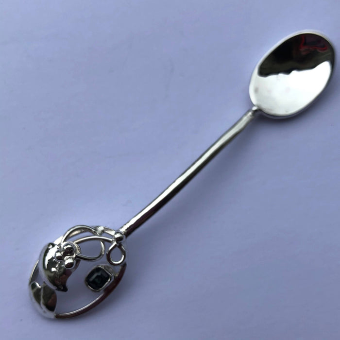 Silver leaf design spoon