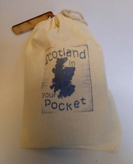 Scotland in Your Pocket